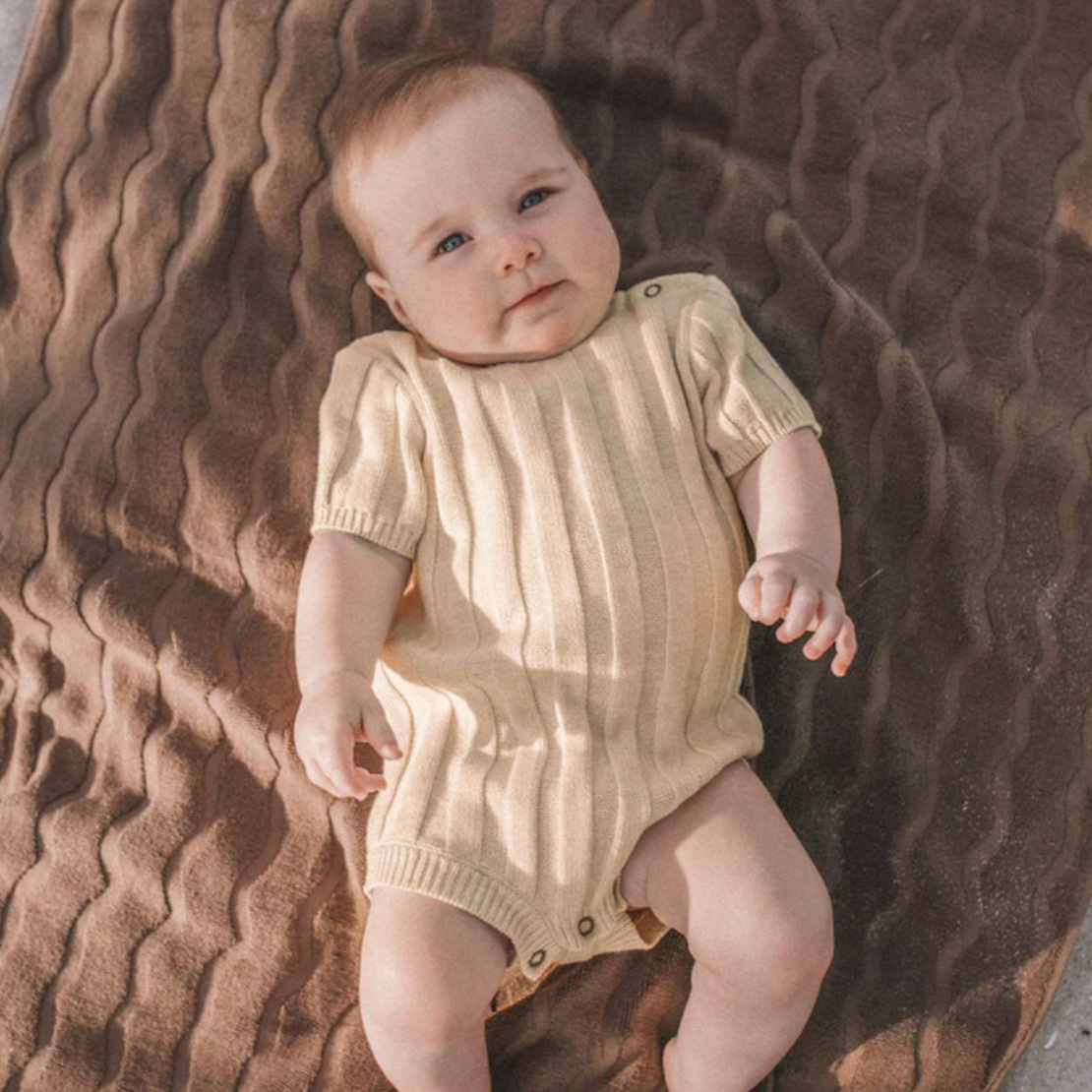 Bodysuit Rajutan Lengan Pendek - Baby Clothing Outlet ulasan dan harga