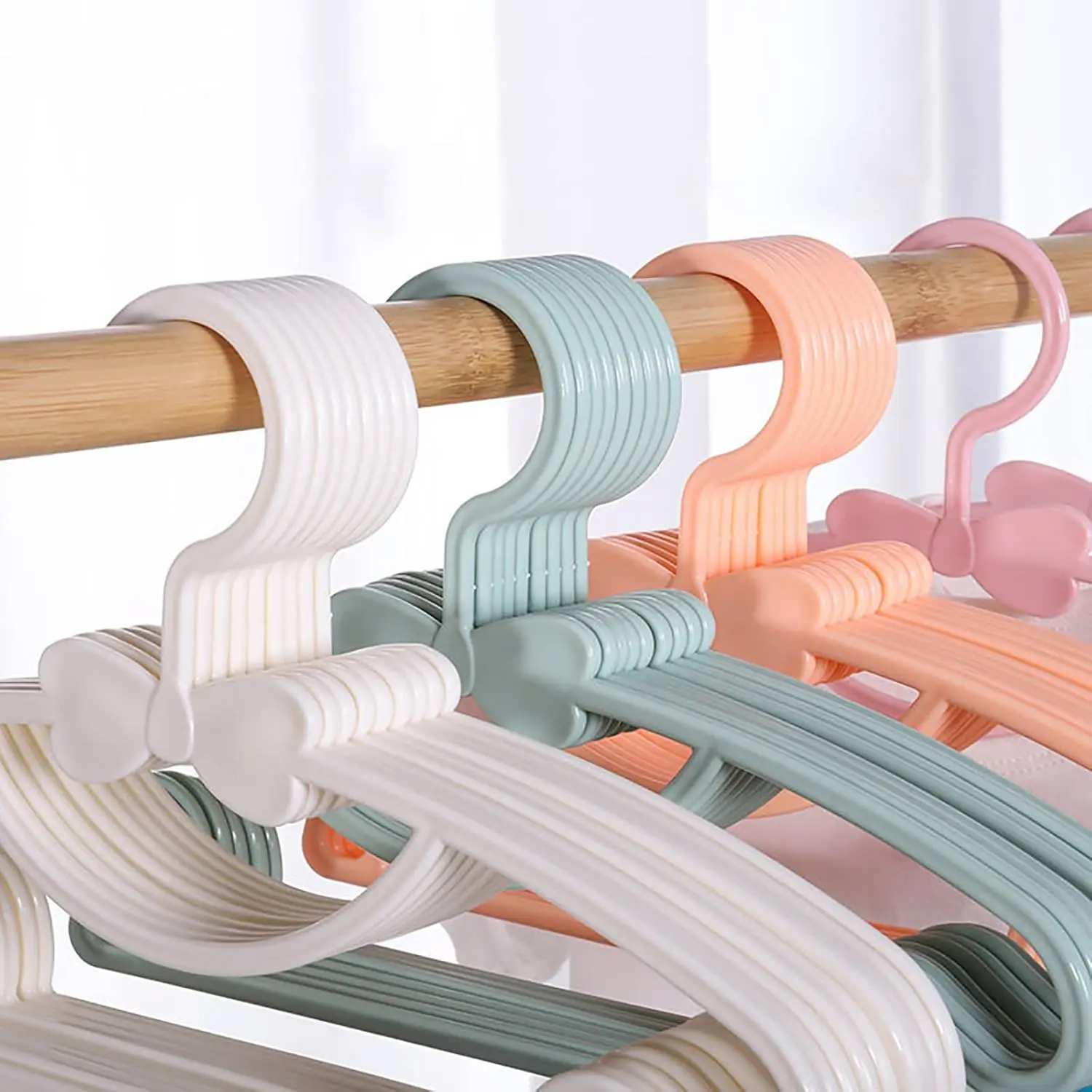 Rak Baju Bayi Plastik, Gantung - Baby Clothing Rack ulasan dan harga
